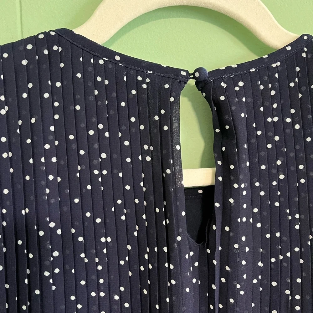 VINEYARD VINES Girls' Polka Dot Pleated Dress Navy Blue Flutter Sleeves …